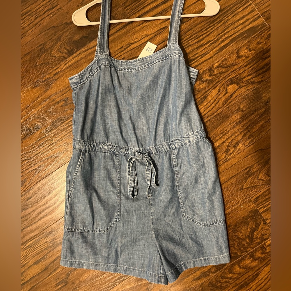 Women’s denim romper - BNWT